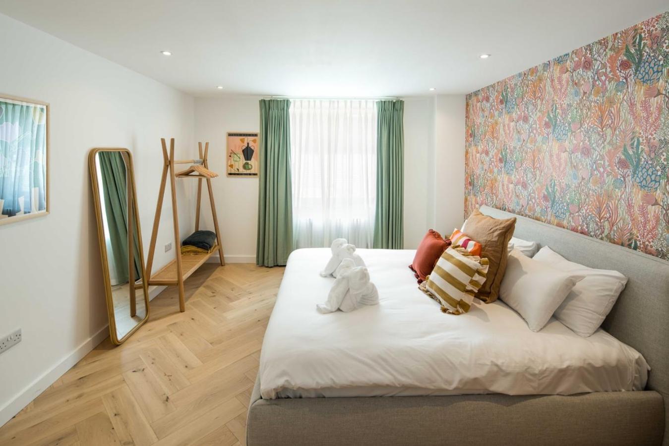 2bed 2bath Stunning Shoreditch Apartamento