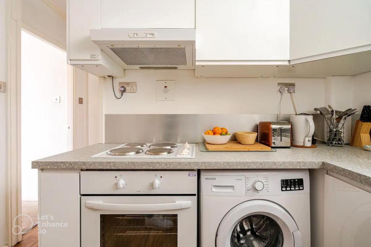 Smart 2br With Rooftop View Appartement