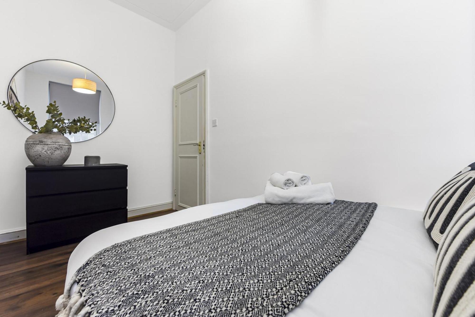2 Bed Apartment- Mayfair 1 Apartamento *