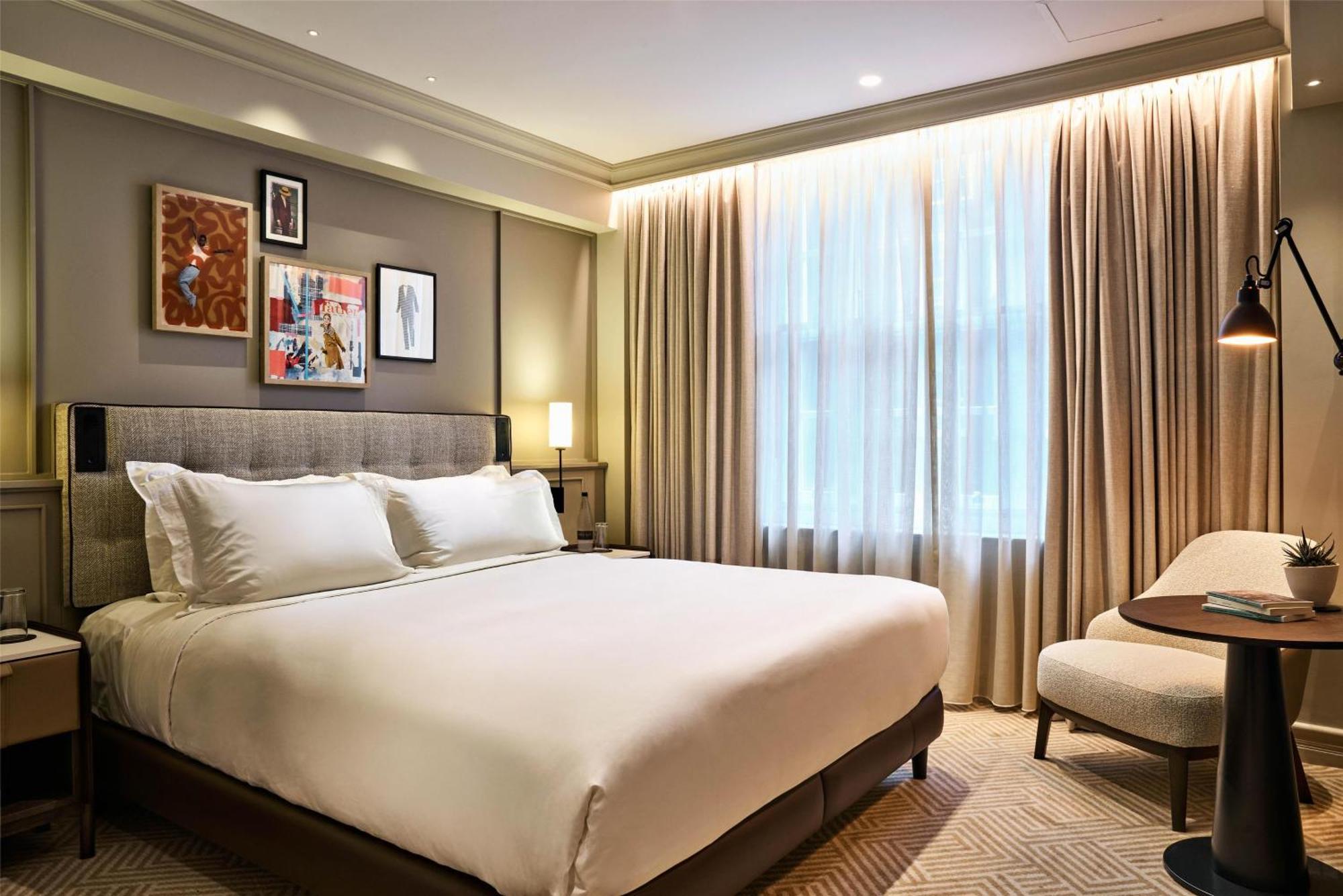 Radisson Blu Edwardian Berkshire Hotel, Hotel 4*