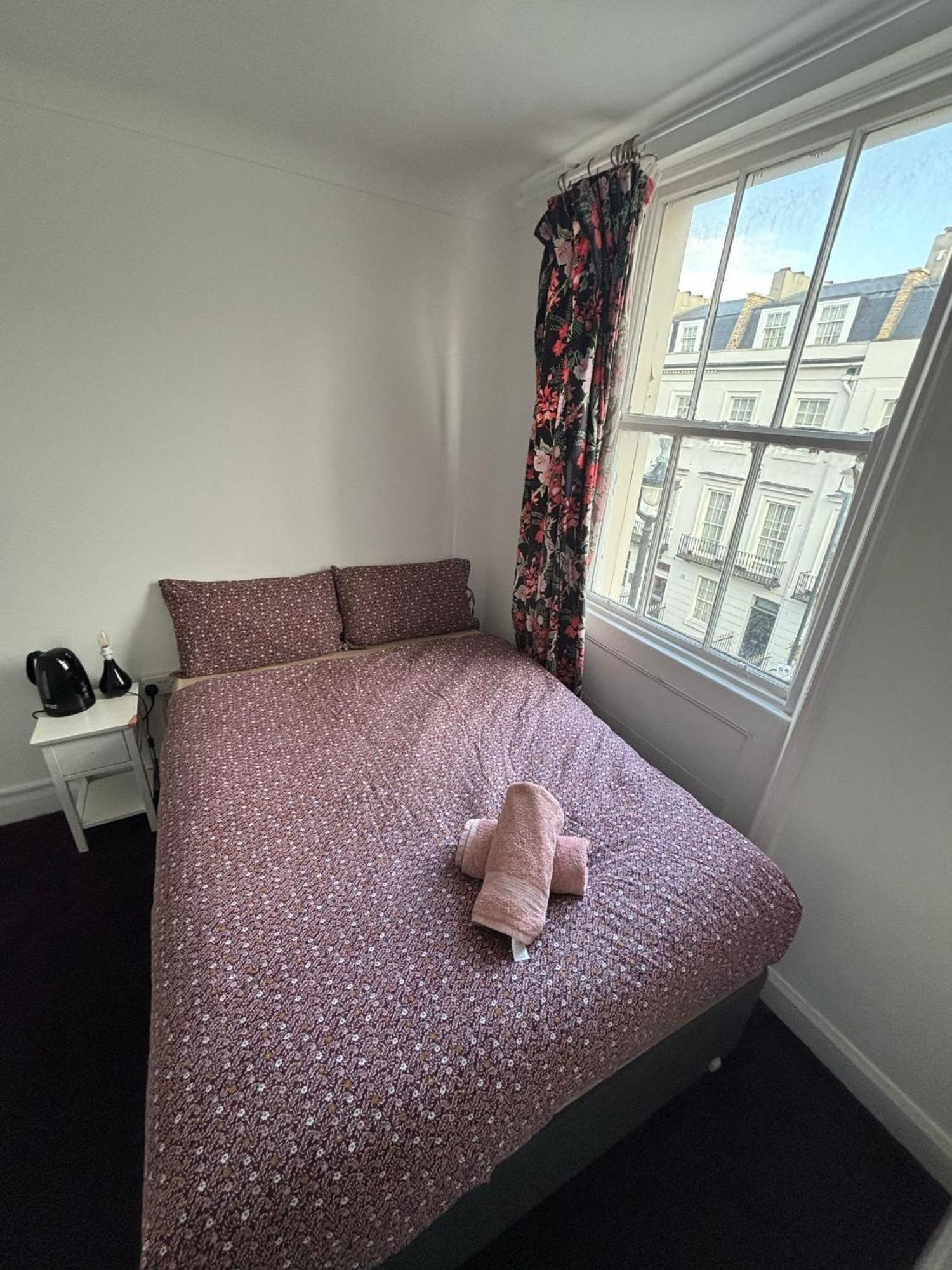Golden Star 3* London