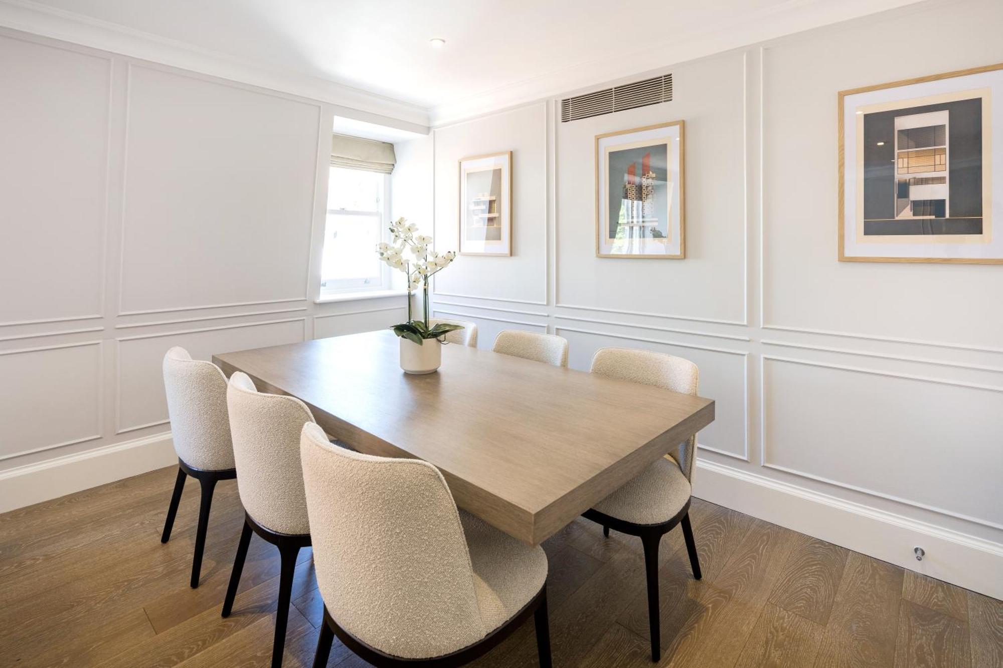 Apartahotel Buckingham & Lloyds Knightsbridge 5*