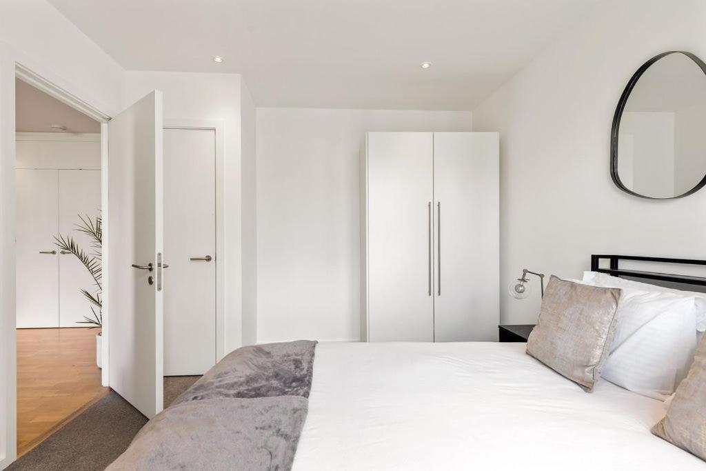 Appartement Luxury 2 Bed In Olympic Village *