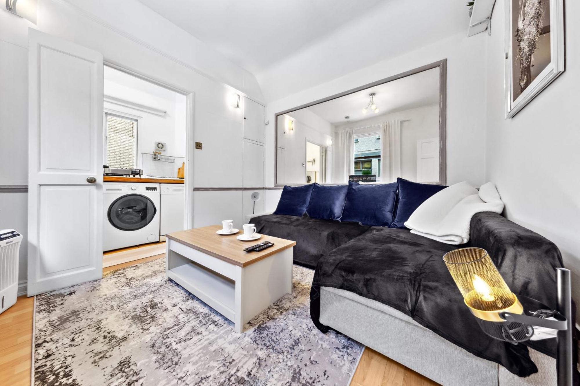 Apartment Cosy Private Mews Next To Earls Court St London