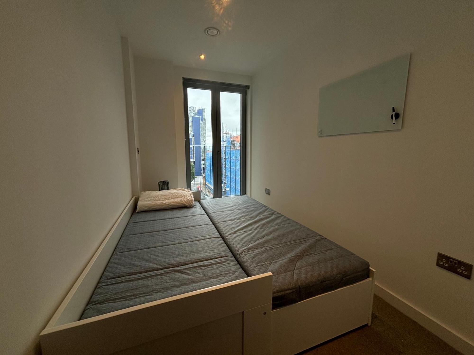 Apartamento Chic 2bd Flat With Private Balcony In Battersea *