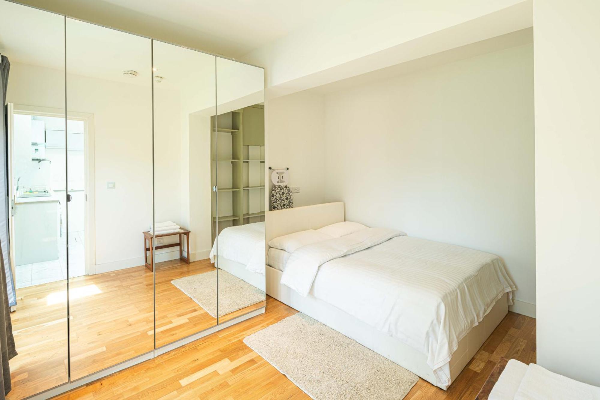 Apartamento Cozy 2 Bedroom / Westfield / Hammersmith Hospital Londres