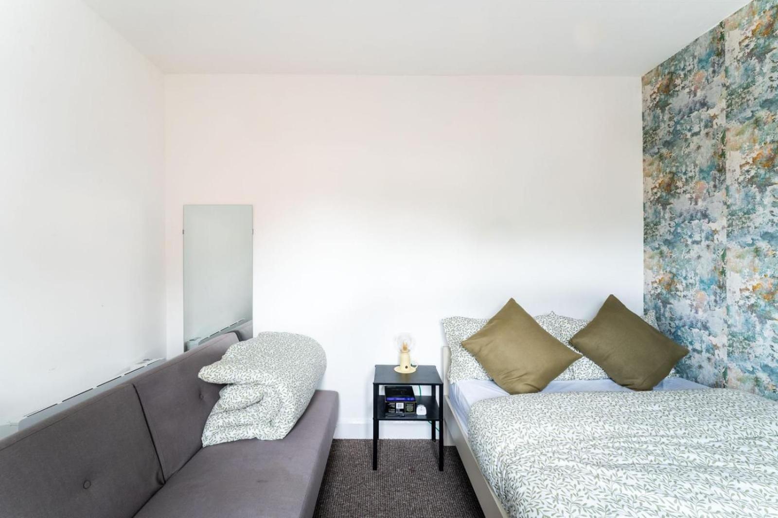 Bright In Camden Town Homestay