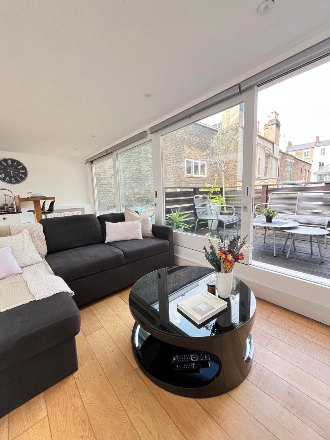 Holland Park Hideaway: A Stylish Escape Сasa de vacaciones