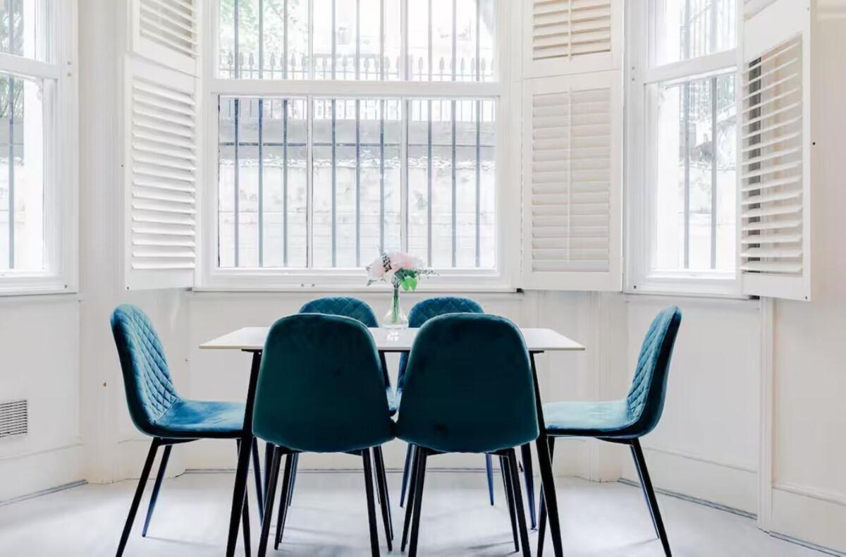 Apartamento Luxurious & Spacious 2br Apr In Earls Court! Londres