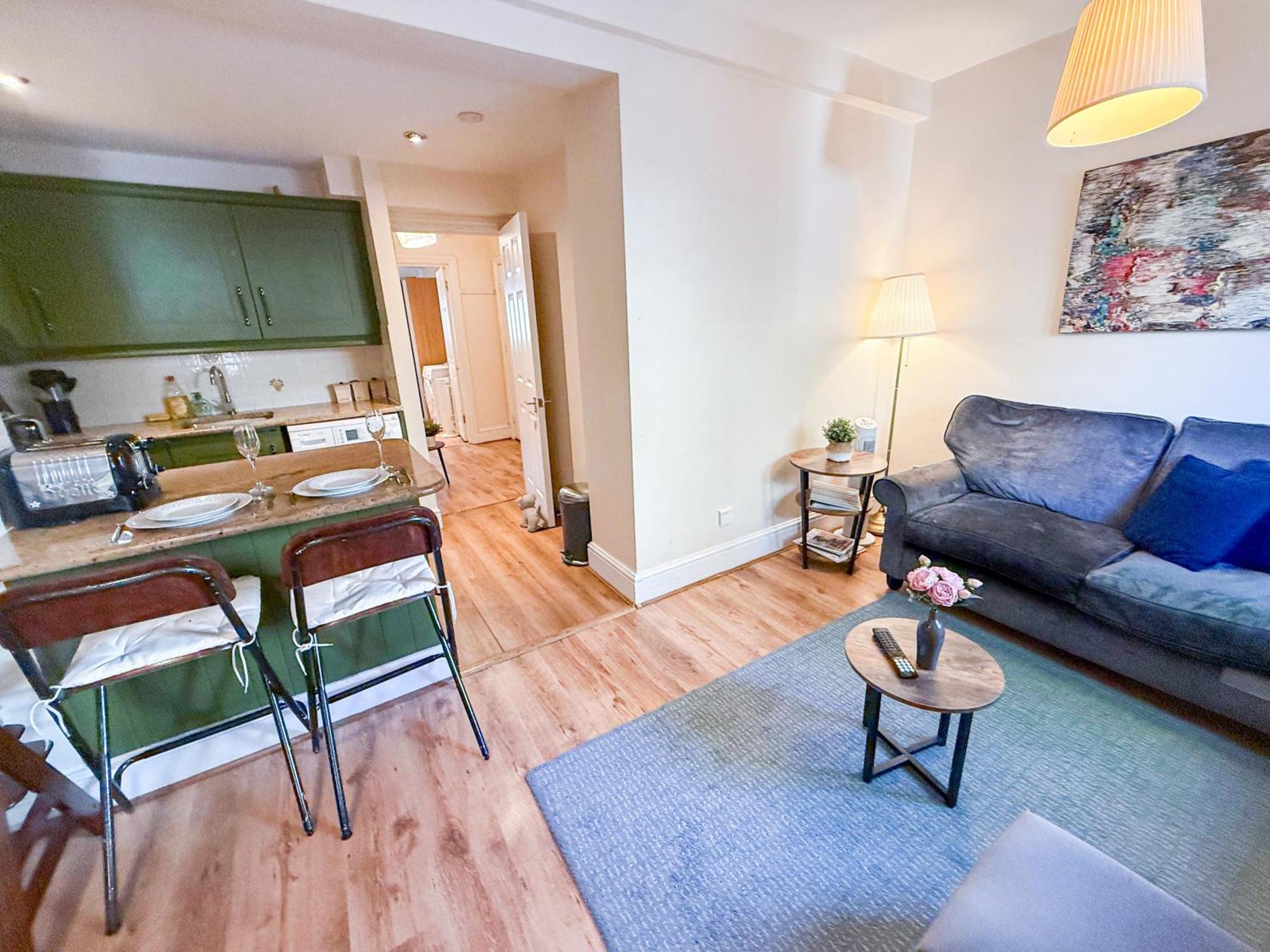 Lovely 1 Bedroom Flat In West Kensington London, Shepherd's Bush Appartement