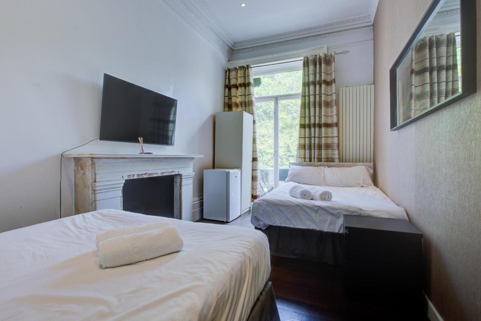 Hyde Park Harriet Hotel