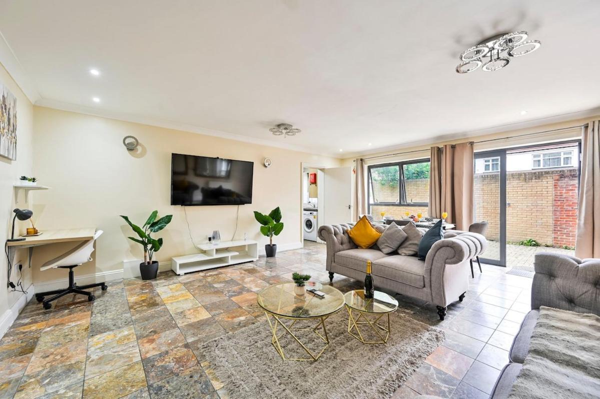 2br Contractor Stay, Wifi, Parking, Discounted Monthly Apartamento