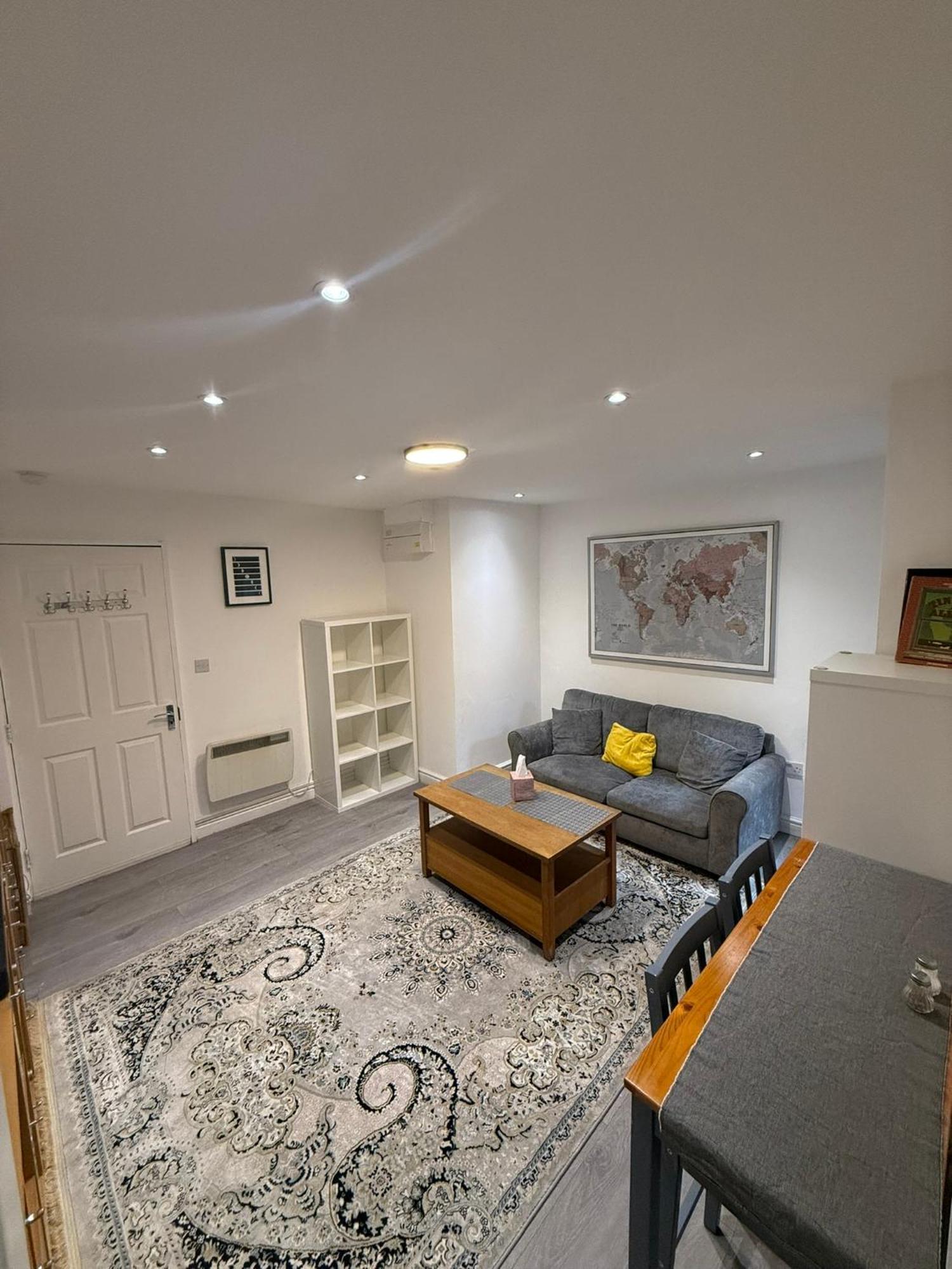 Entire One Bedroom Apartment With Living Room And Private Garden Bright And Spacious Apartment