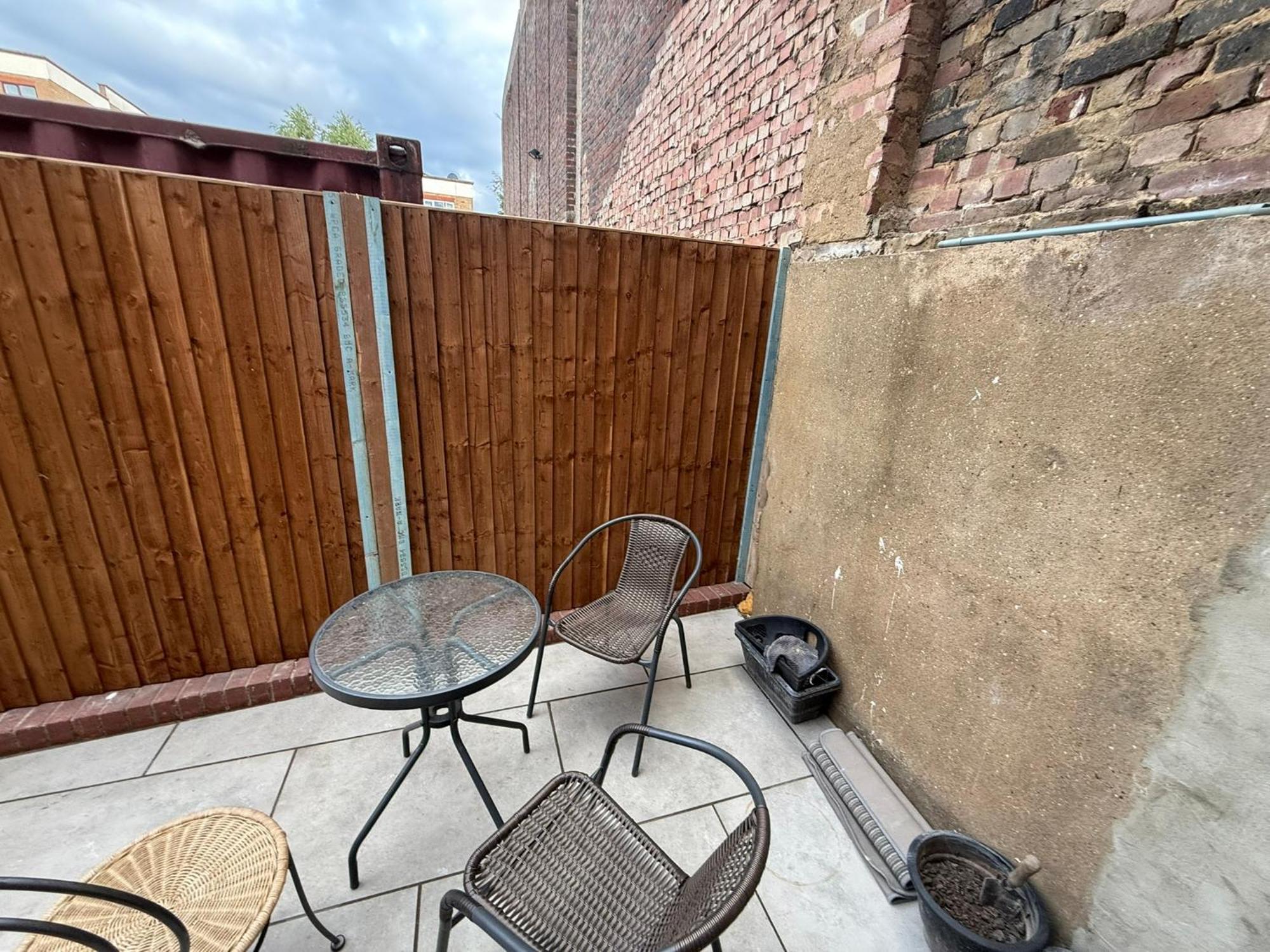 Entire One Bedroom Apartment With Living Room And Private Garden Bright And Spacious Apartment London