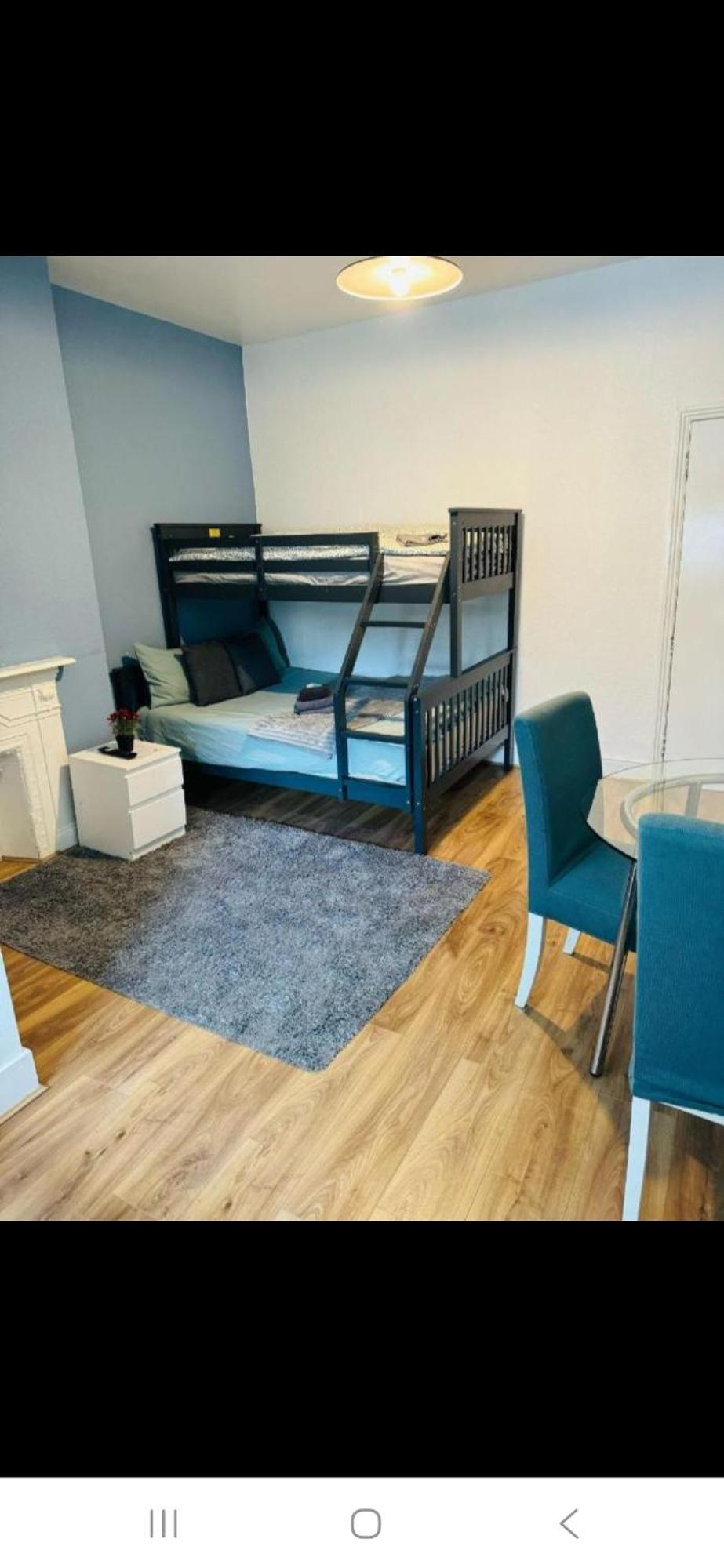 10 Minutes To Wembley Guest Apartment London