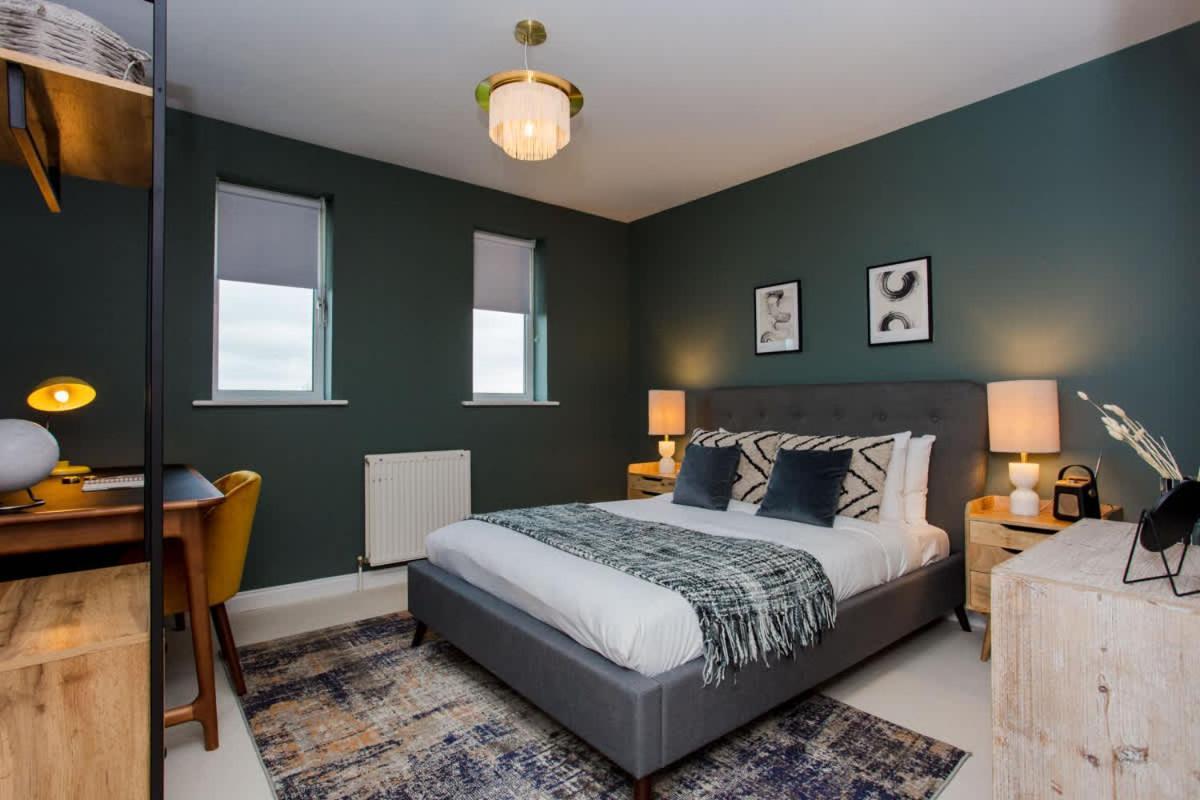 The Sparkford Gardens - Lovely 2bdr With Balcony Apartamento *