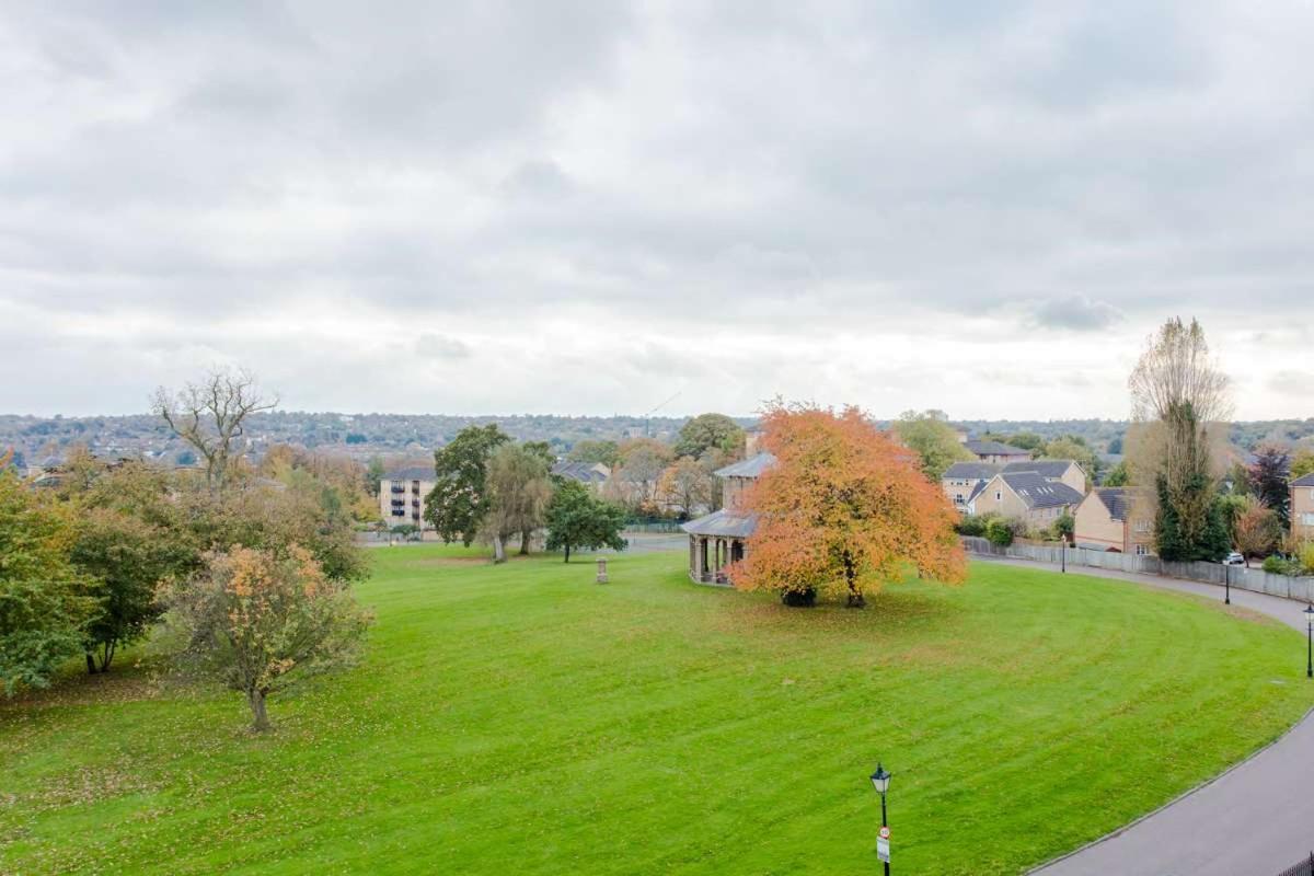Apartamento The Sparkford Gardens - Lovely 2bdr With Balcony