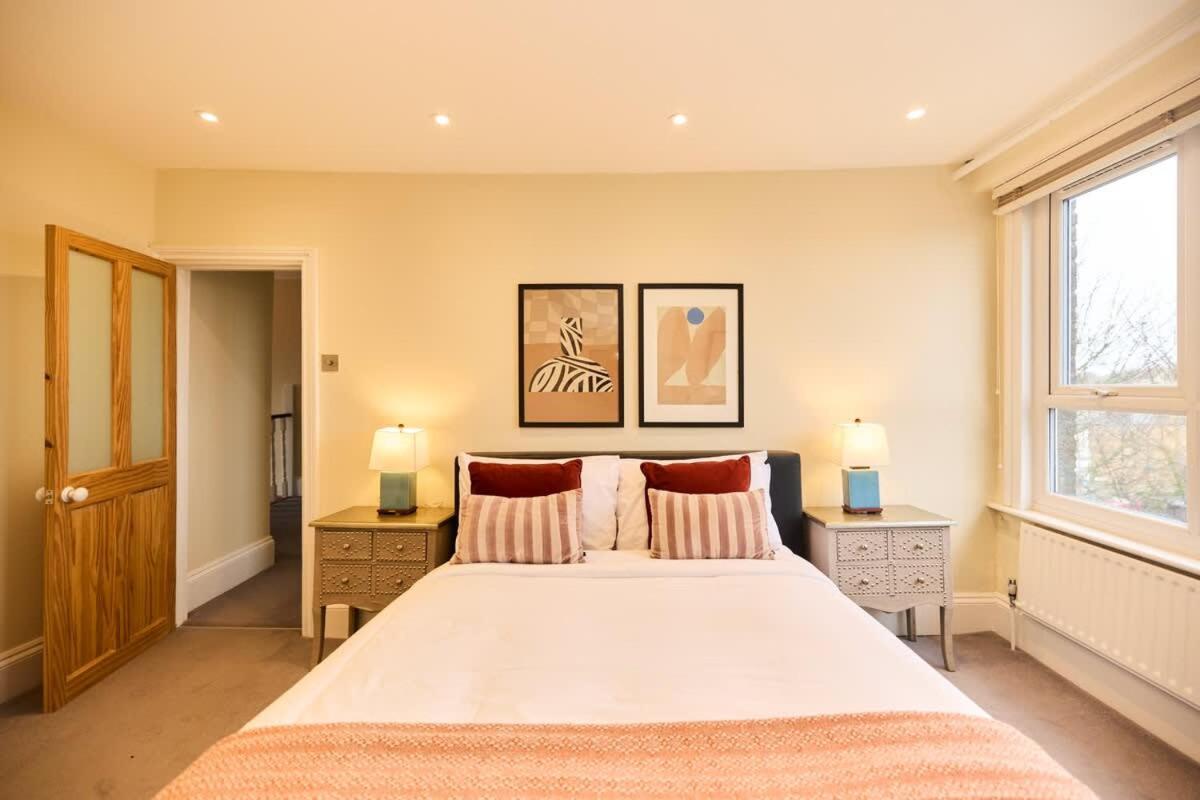 Appartement The Peckham Hideaway - Bright 3bdr Flat Londen