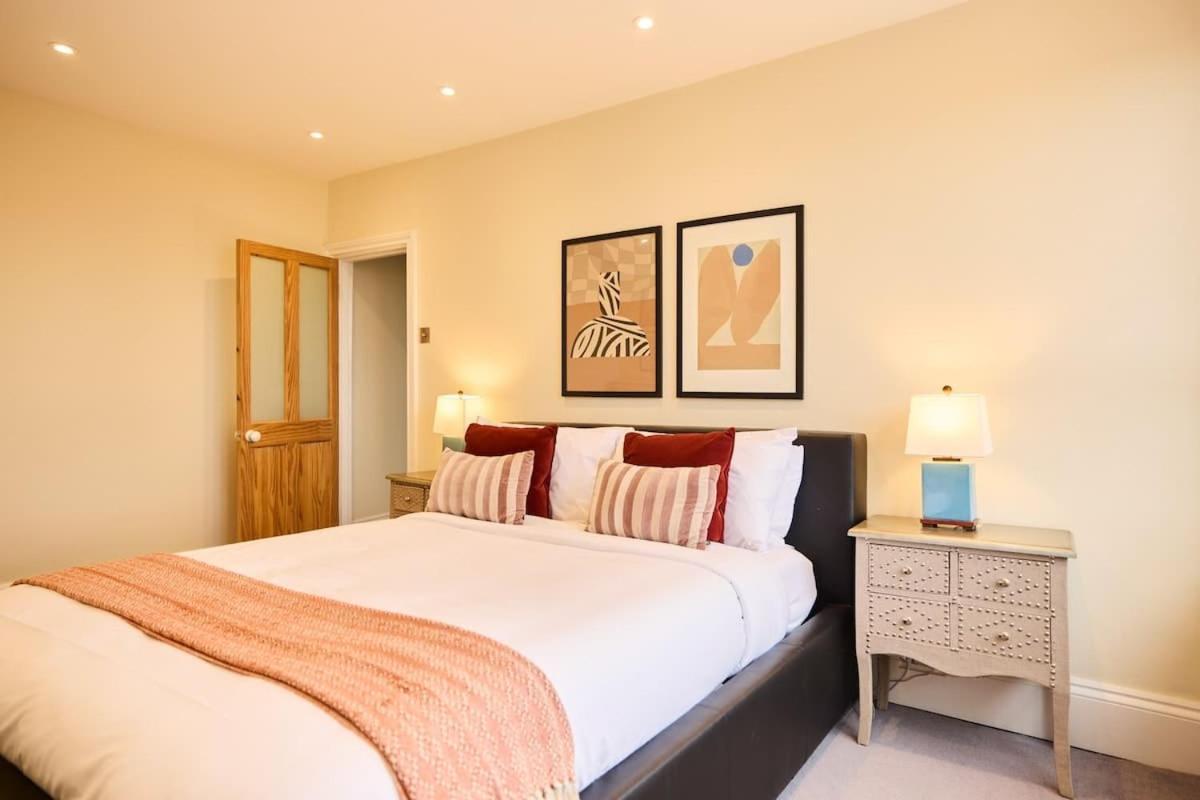 Appartement The Peckham Hideaway - Bright 3bdr Flat Londen