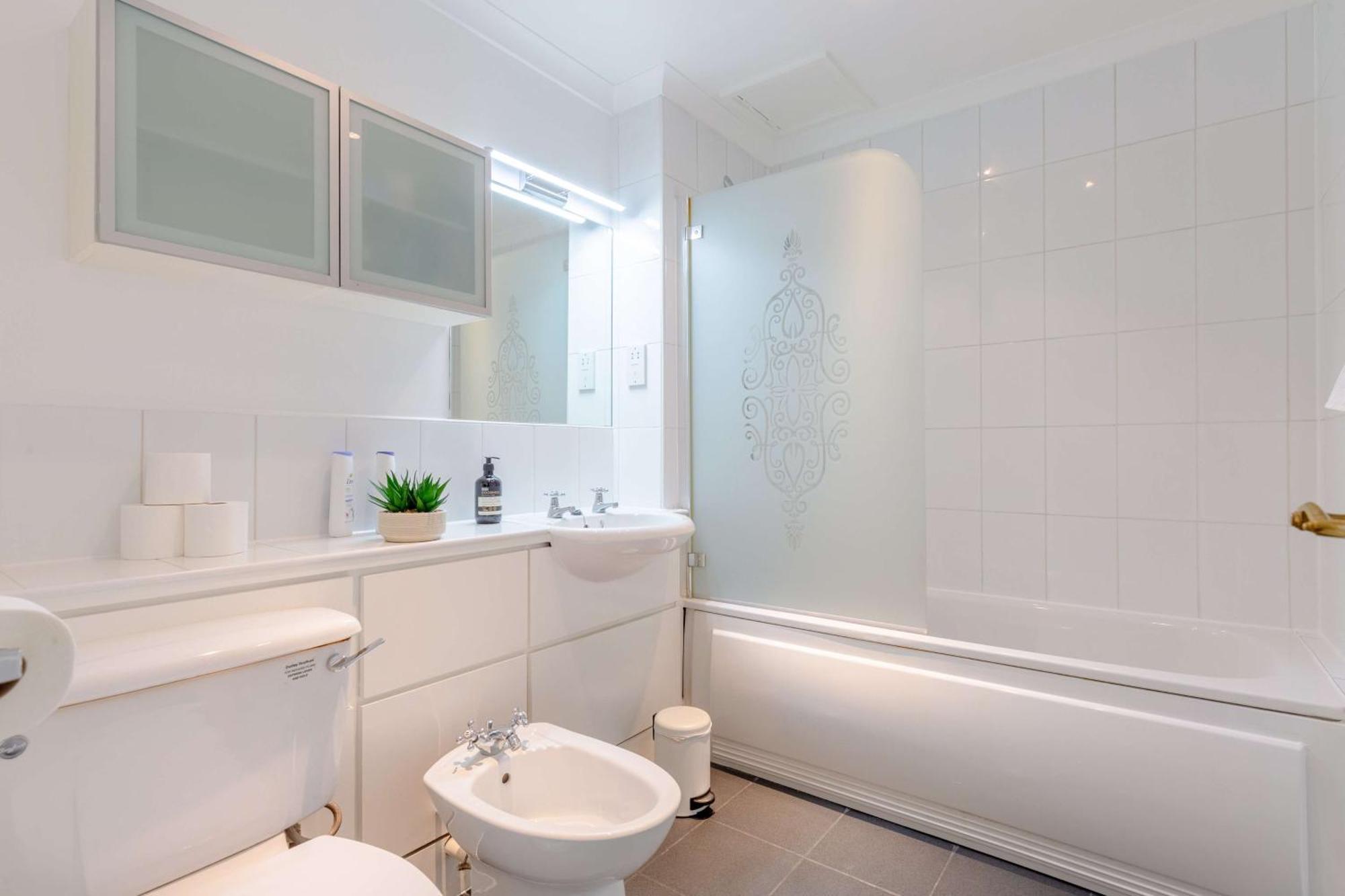 Elegant 1 Bedroom Flat South Kensington *
