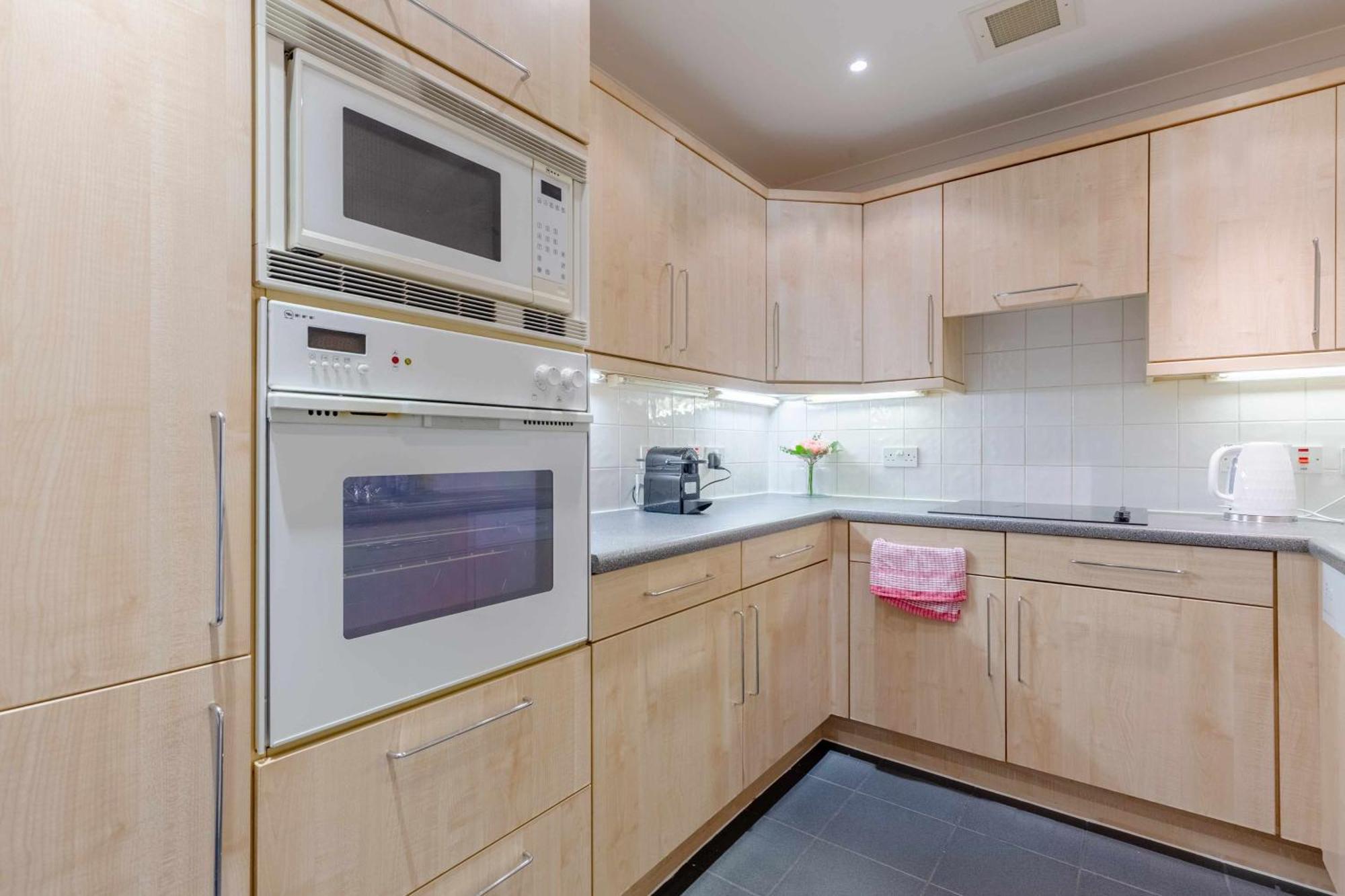 Elegant 1 Bedroom Flat South Kensington