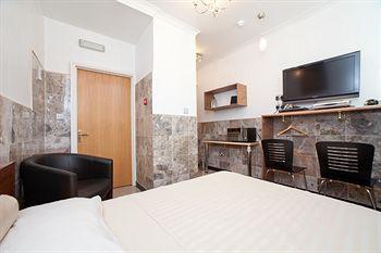Millenium Apartahotel