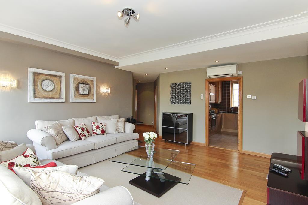 Lifestyle - Knightsbridge *