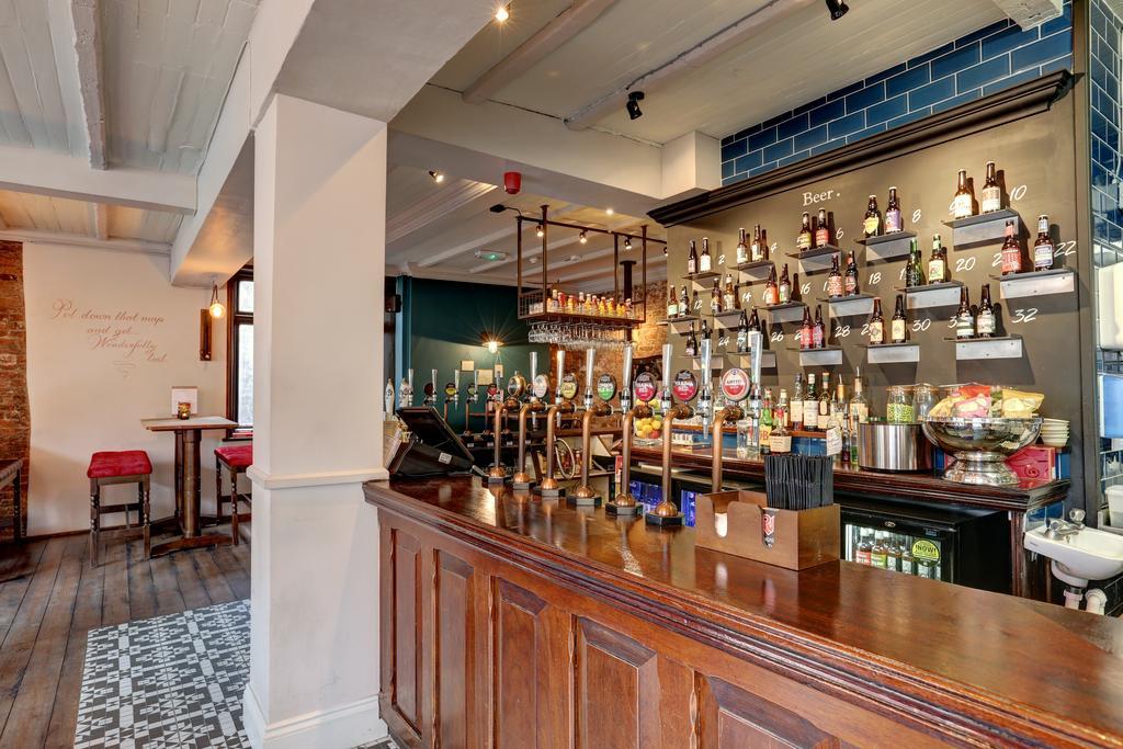 Publove @ The Exmouth Arms, Euston Hostal *