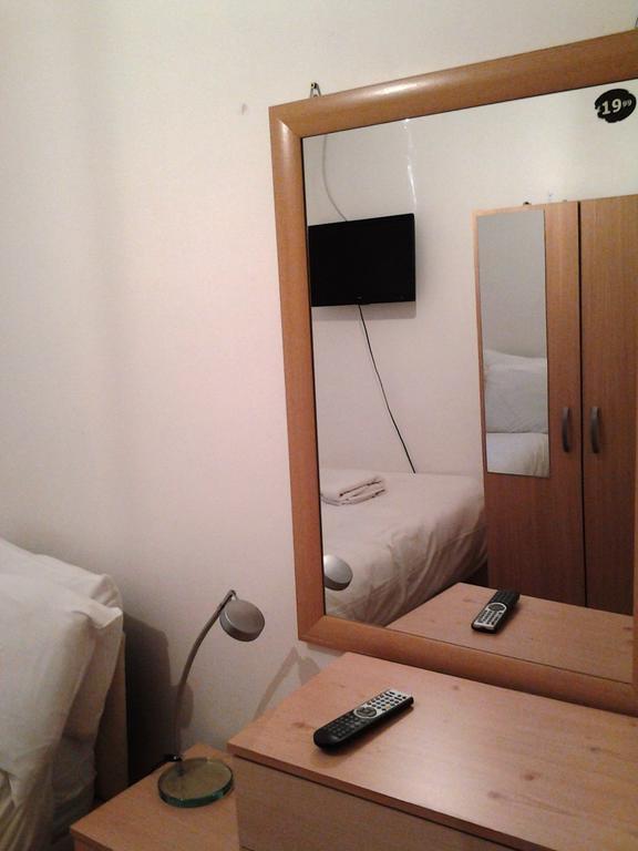 Widegate Hostel London