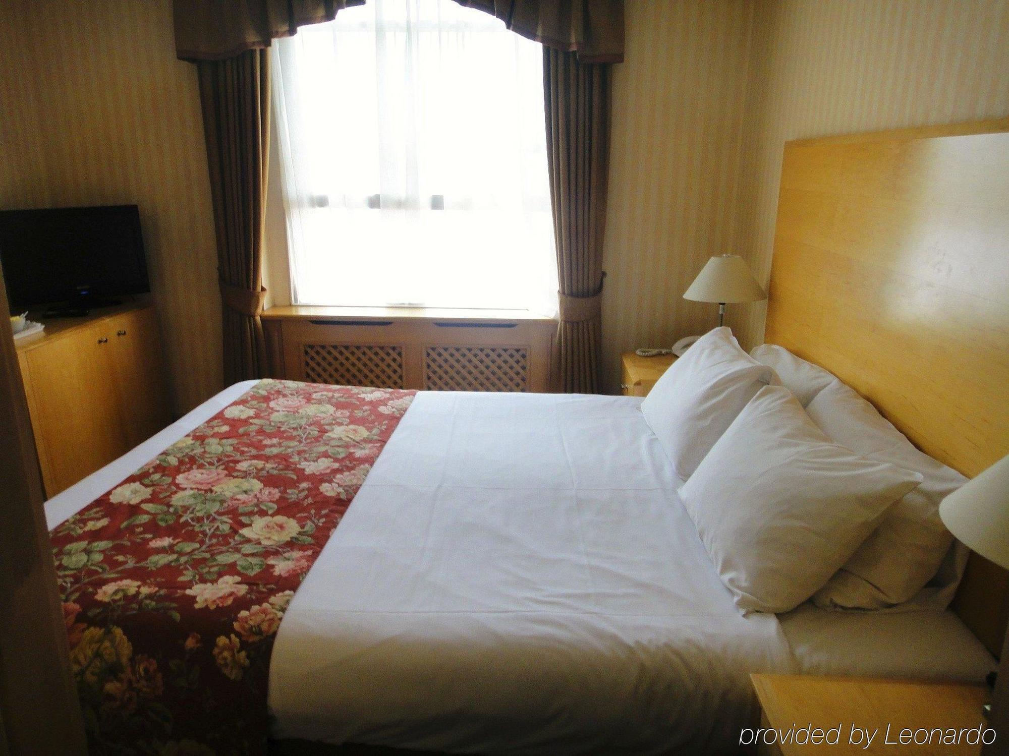 Hotel Troy