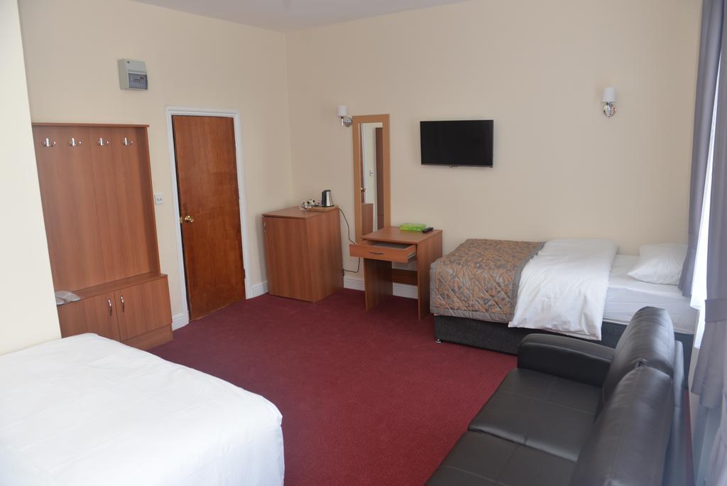 Global Hotel 3*