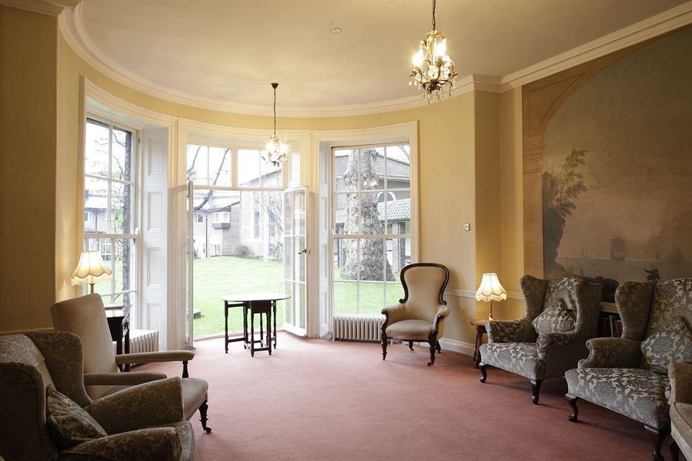 Hotel The Royal Foundation Of St Katharine 3*