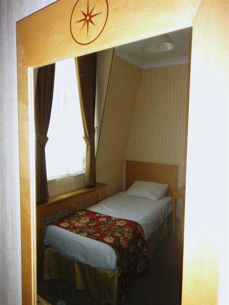 Troy 3* Londres
