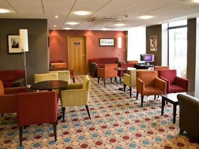 Premier - Aldgate Londen