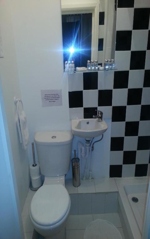 Marisa Hotel London