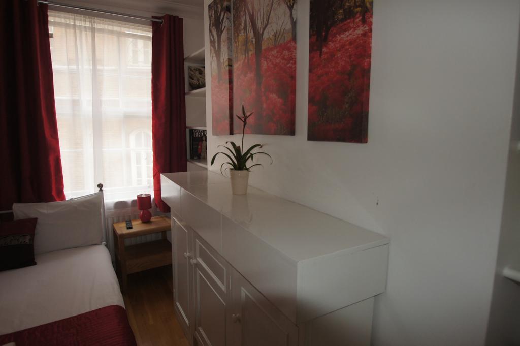 Magical & Charming 8 Covent Garden Townhouse * Londres