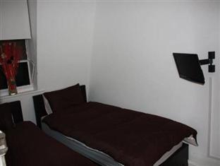 Hotel Marisa 2*
