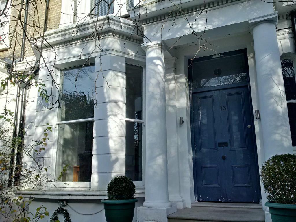 Luxury Holland Park, Sleeps 2, Free S'fast Wifi Apartamento *