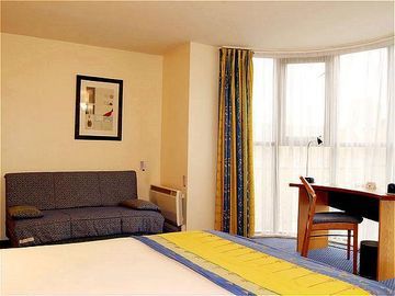 Express City, An Ihg 3* Londres