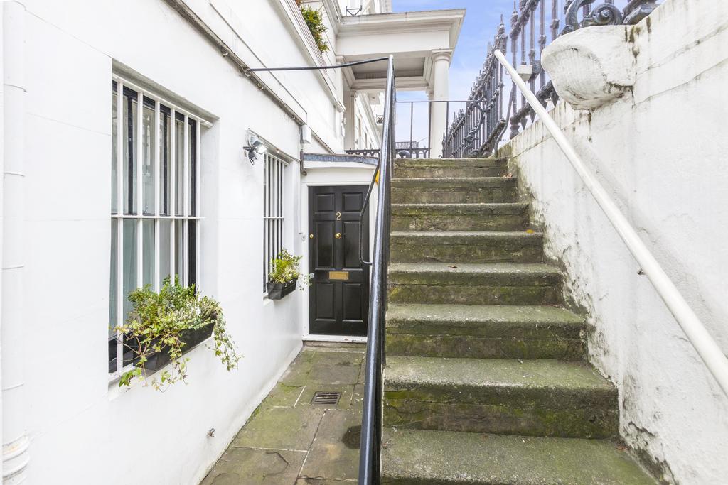 South Kensington X4, Londen