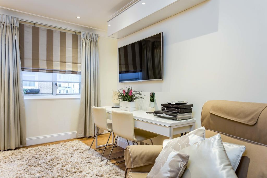 Hyde Park Residence Apartment