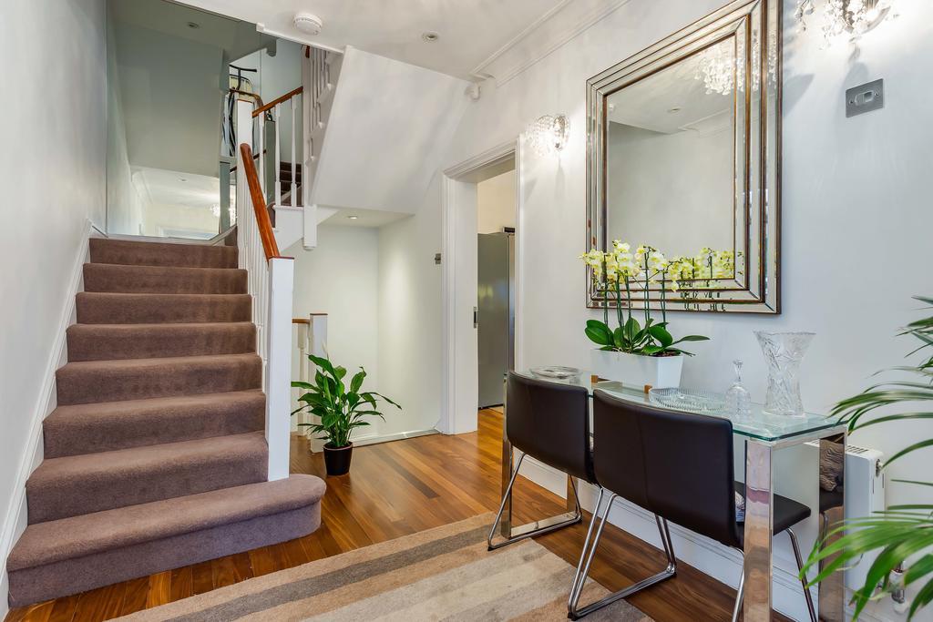 Apartment Hyde Park Residence