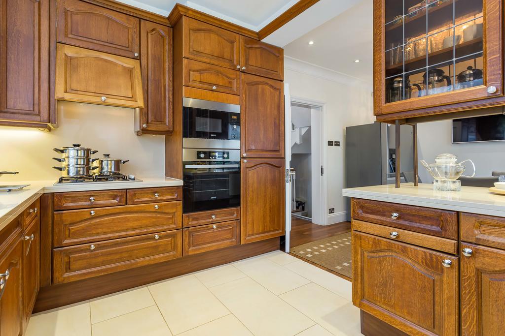 Hyde Park Residence * London