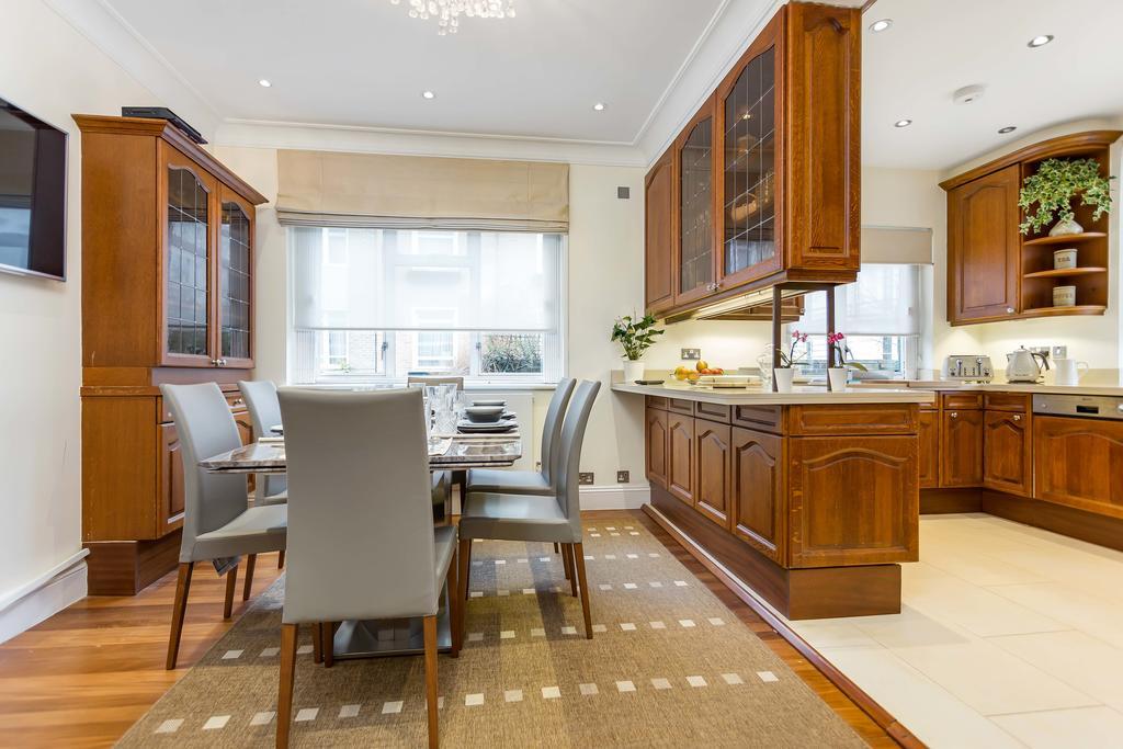 Hyde Park Residence