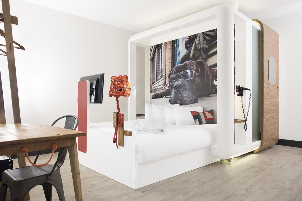 The Corner 3* Londen