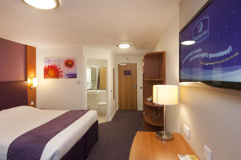 Premier Euston 3*
