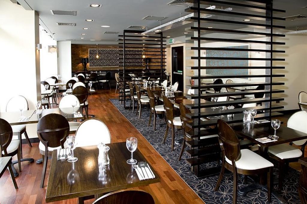 Premier Euston Hotel 3*