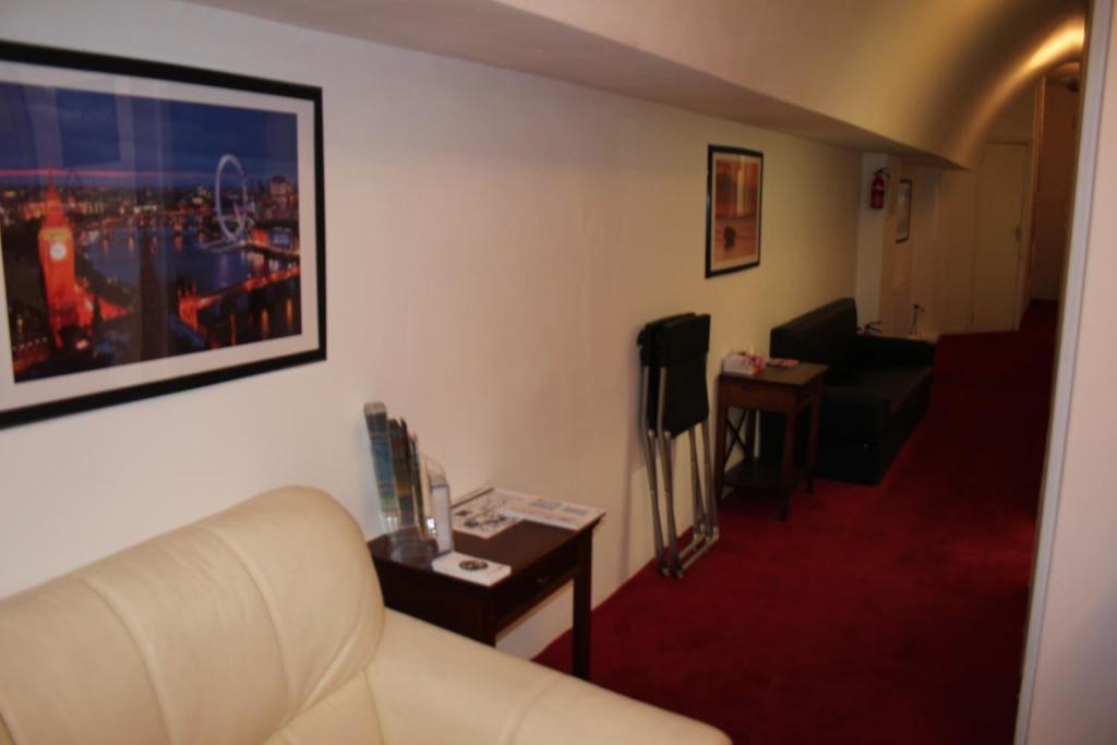 Hotel Marisa 2*