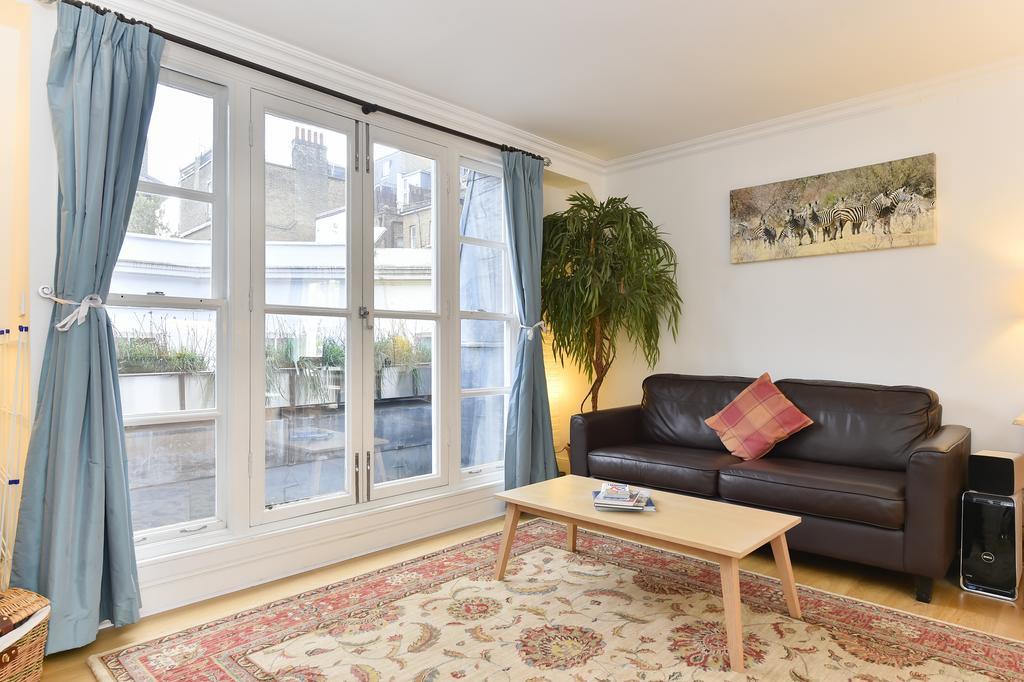 Charming Flat Near Earl's Court Station, 4 Guests Appartement *