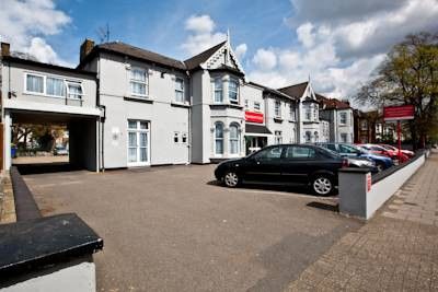 Newham 2*